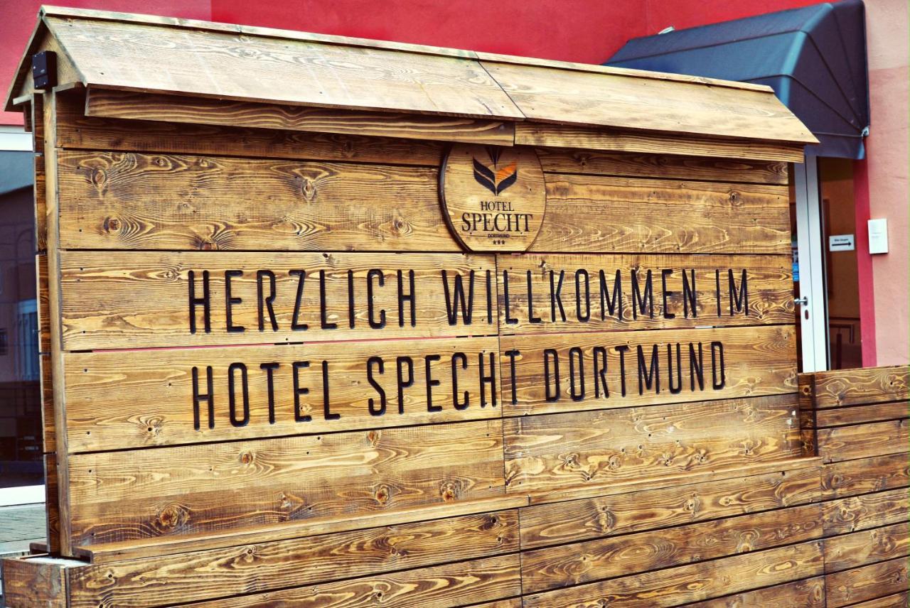 Hotel Specht By Trotmannia Dortmund Esterno foto